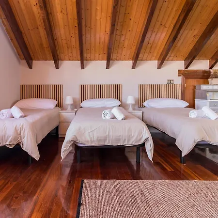 Espectacular Chalet Con Piscina *